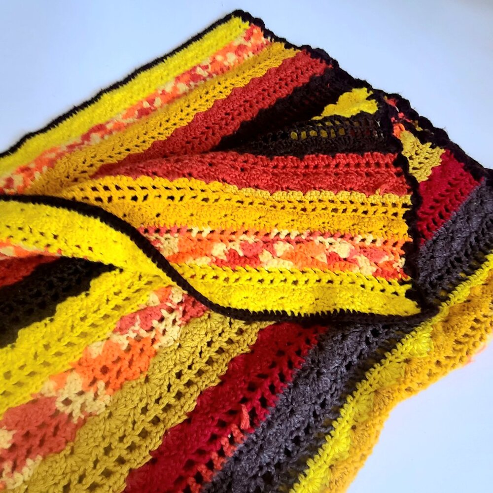 Bright colors handmade bohemian crochet throw blanket Afghan. - Picture 5 of 7